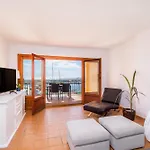 Es Port Apartament *